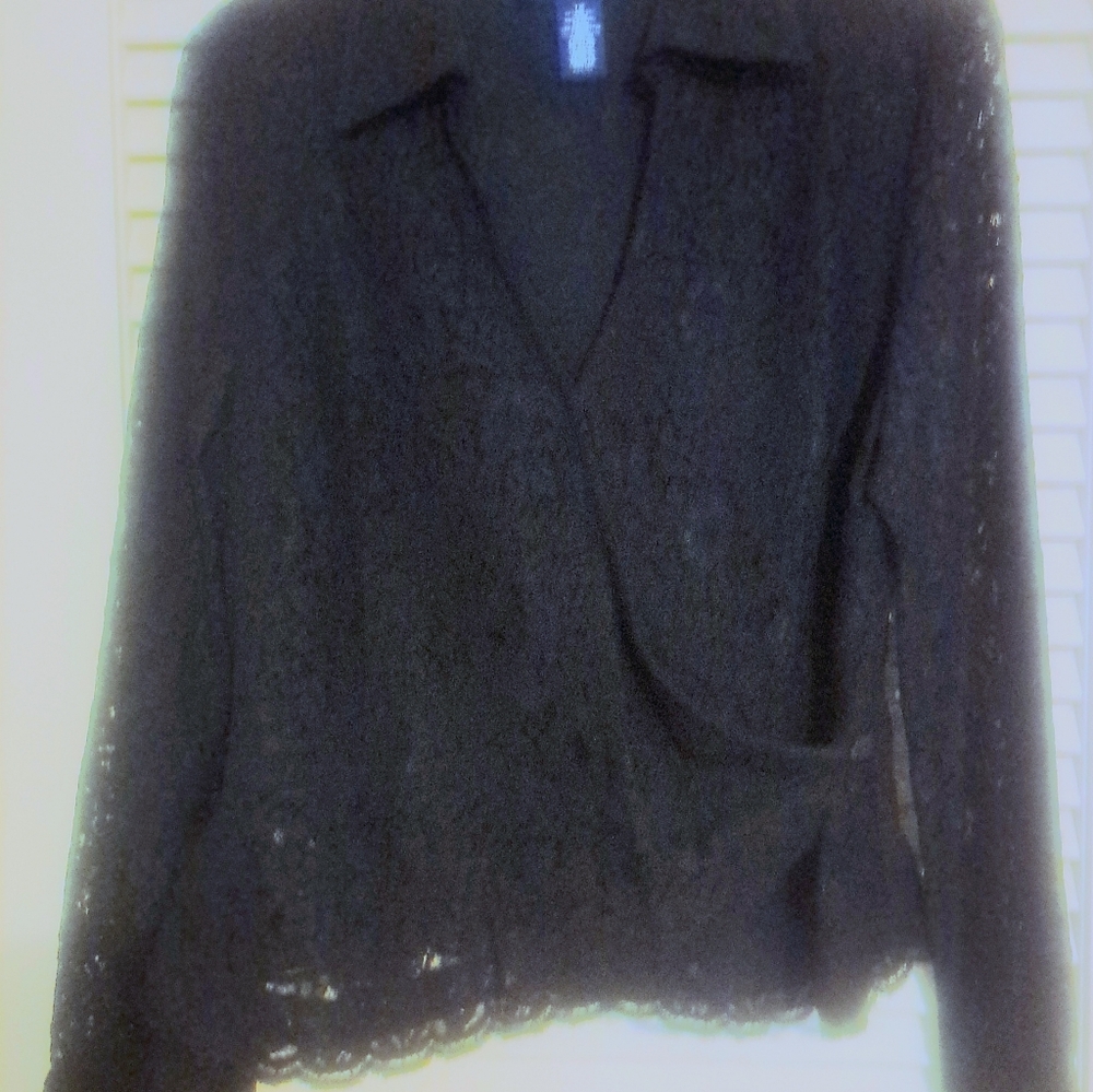 Evan-Picone Elegant Black Lace V- Neck Blouse Sz 12 Wrap Front Closure